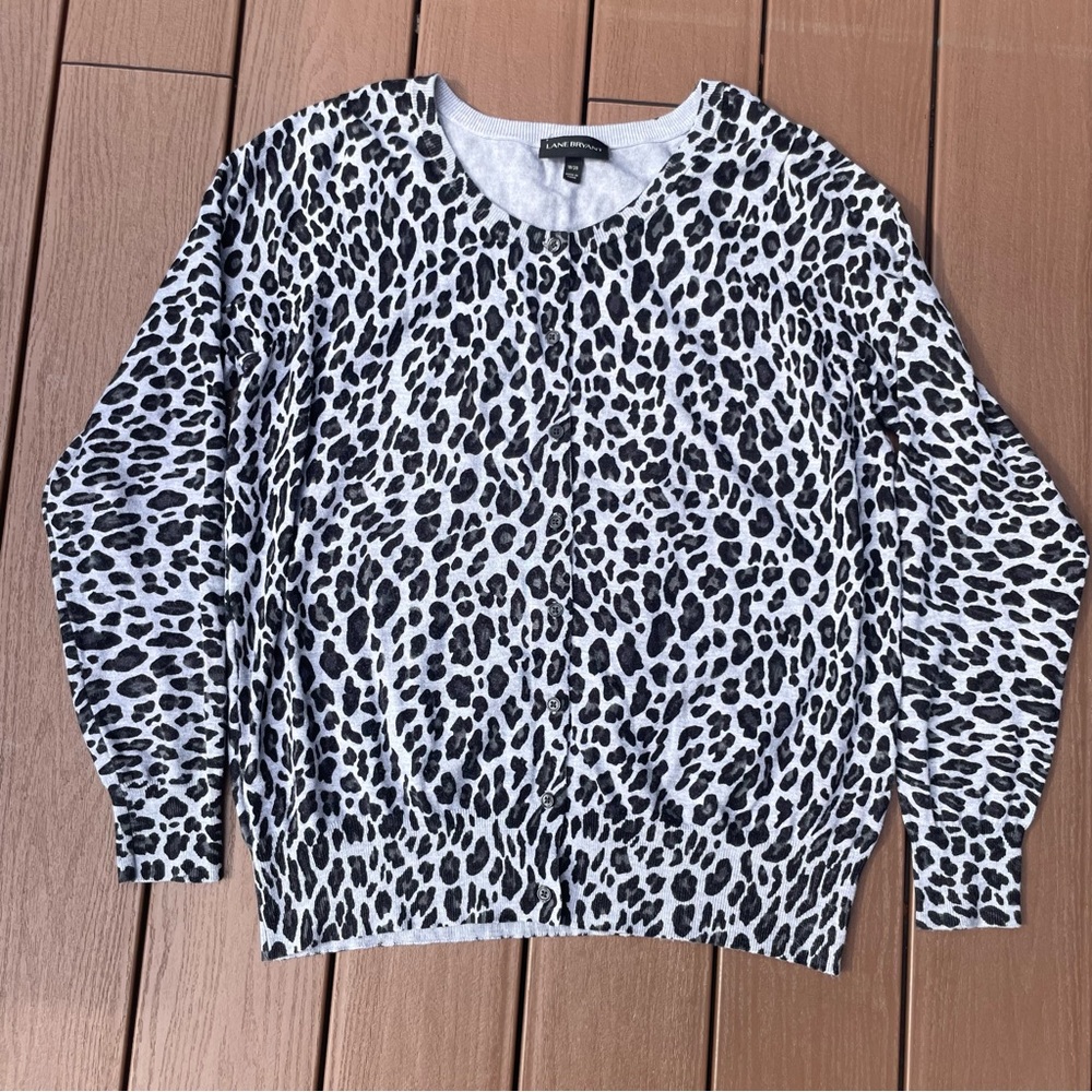 Lane Bryant Cheetah Animal Print Cardigan Sweater Black & White Size 18/20